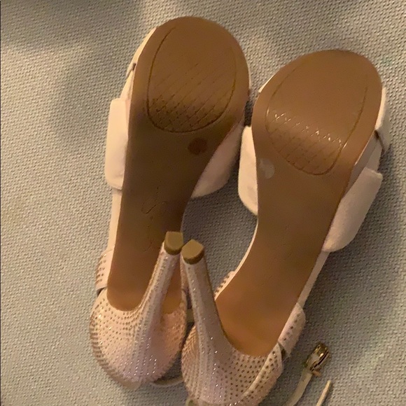 Jessica Simpson Wendah blush heels - Picture 6 of 8